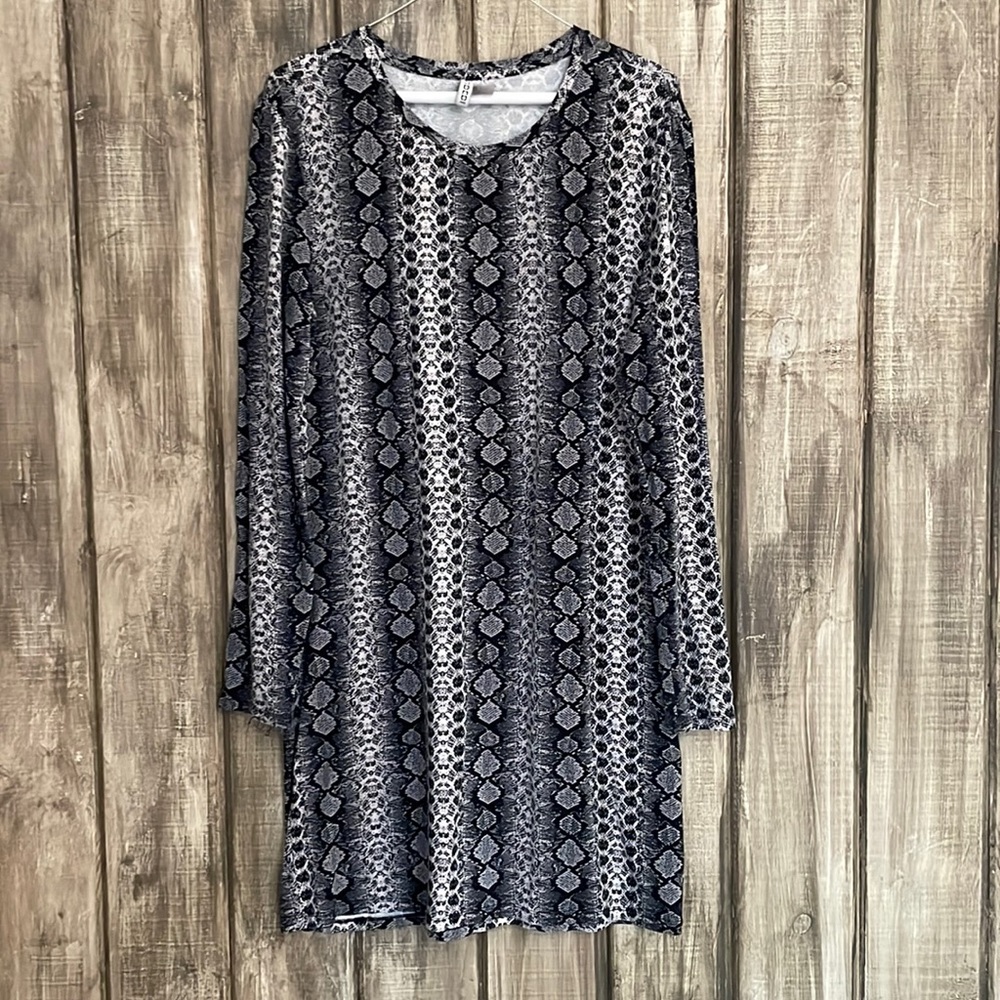 H&M body con snake print dress